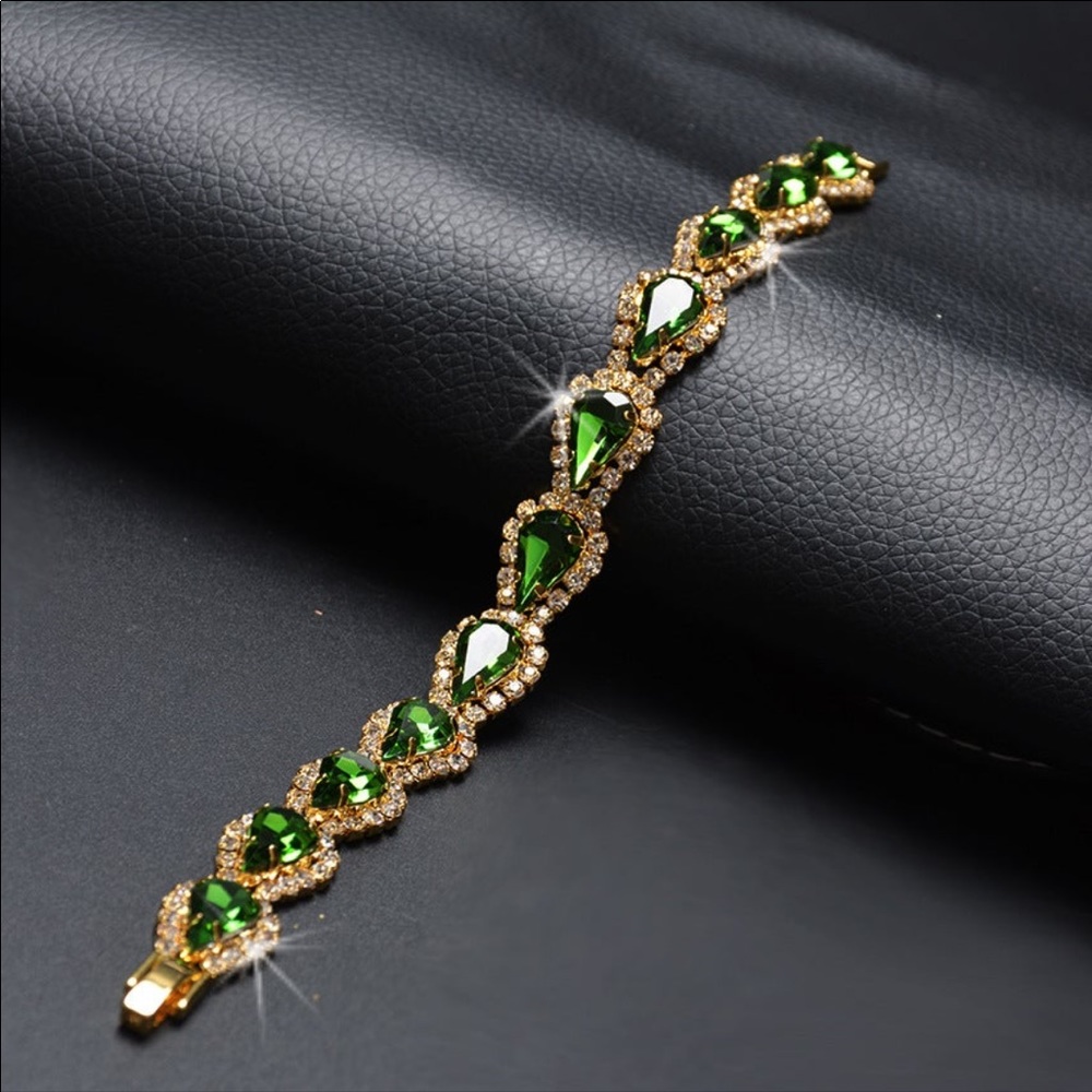 8.00 ct Genuine Green Topaz & Diamond Bracelet 7.5